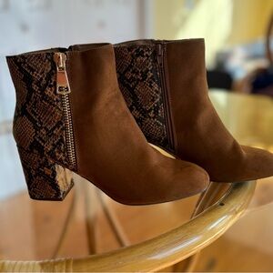 Bamboo Chocolate Snake Booties